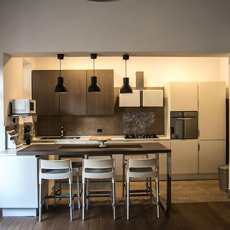 פלרמו Home In City מראה חיצוני תמונה